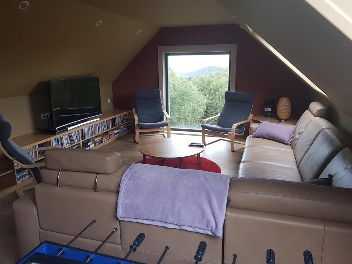 Vila Hier Begint Den Hemel. Beffe Exteriér fotografie